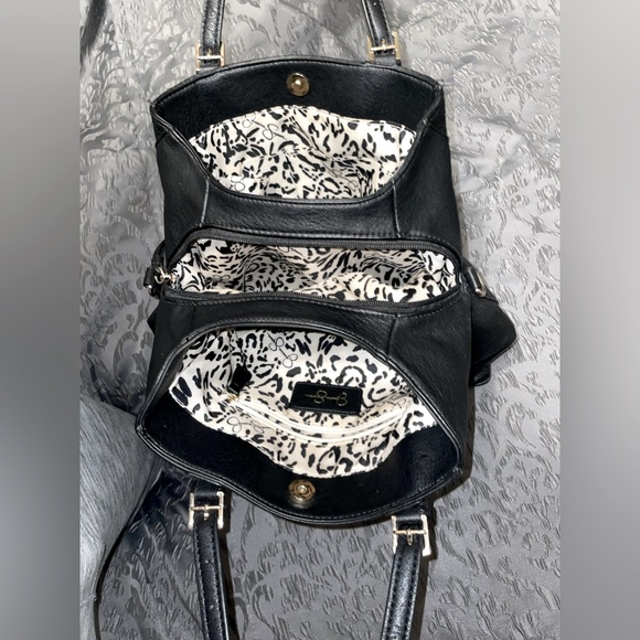 JESSICA SIMPSON small black handbag✨ - Picture 5 of 11